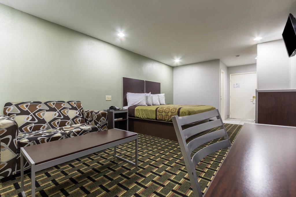 Scottish Inn And Suites Tomball Eksteriør billede