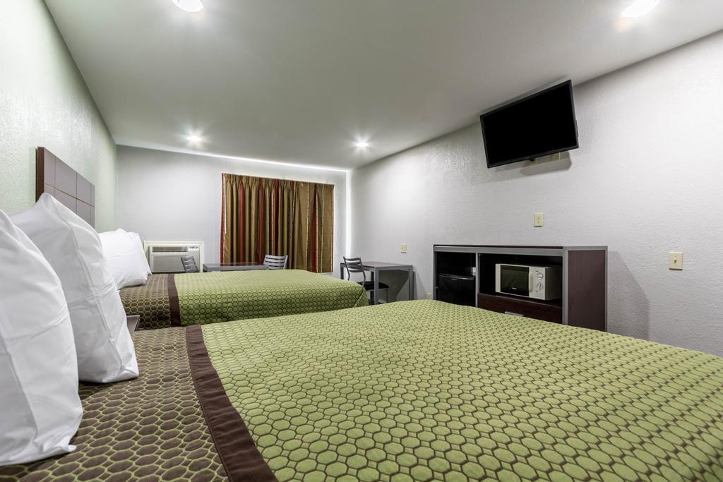Scottish Inn And Suites Tomball Eksteriør billede