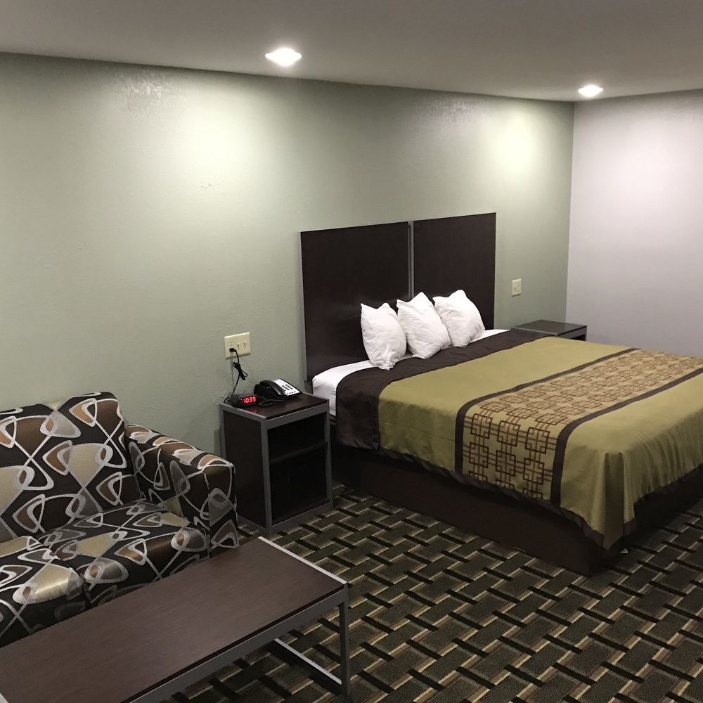 Scottish Inn And Suites Tomball Eksteriør billede